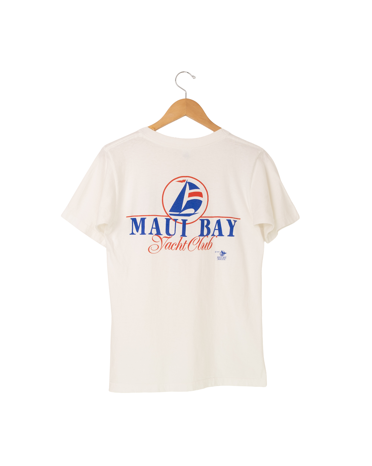 Back view of 1987 Maui Bay Yacht Club tee with large red and blue sailboat graphic.